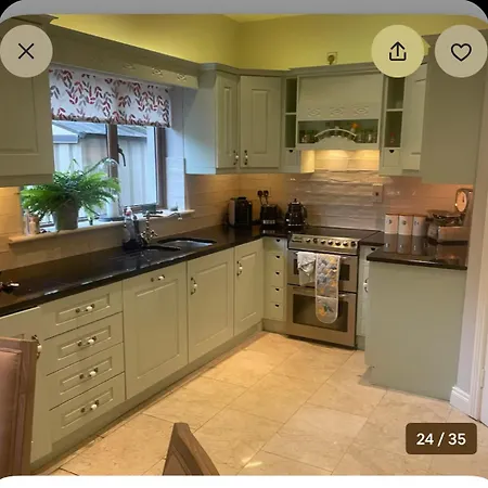Bed & Breakfast Magic Of *